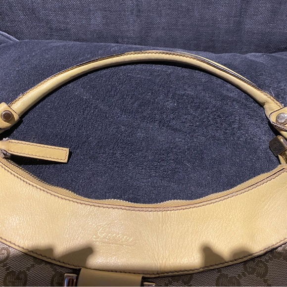 Gucci D-Ring Hobo Bag - Picture 10 of 16